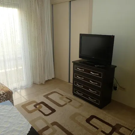 1+1 City Center Apartmán *